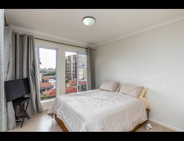 2 BEDROOM APARTMENT TO LET IN CENTURY CITY